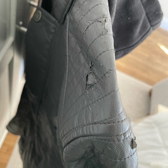 Men’s Urban Republic Leather Faux with Hoodies size S - Picture 6 of 7